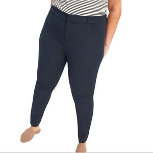 Old Navy High-Waisted Navy Pixie Pants